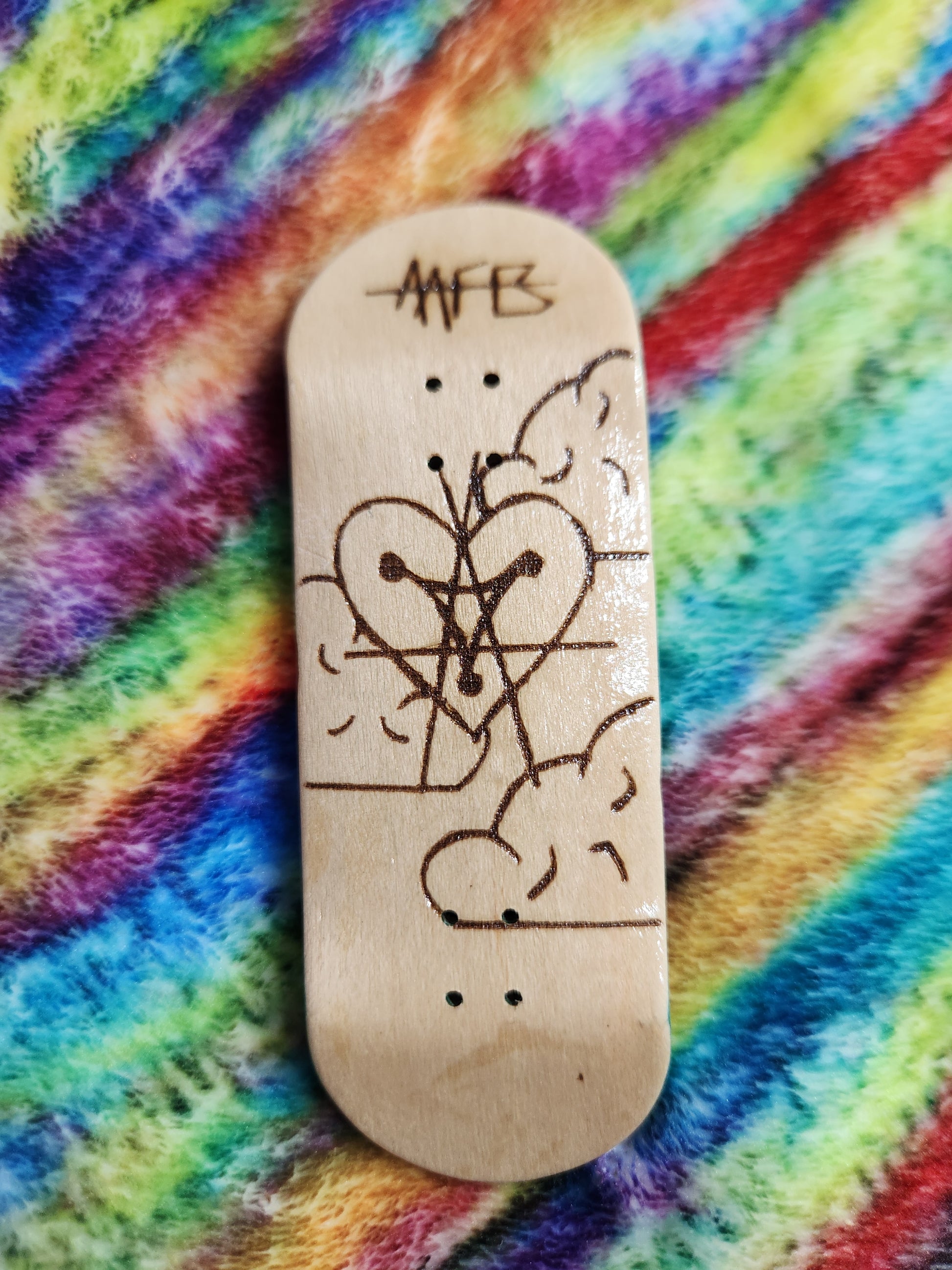 HEAD LIKE THE CLOUDS [PROTOYPE] | Handmade 34mm Deck