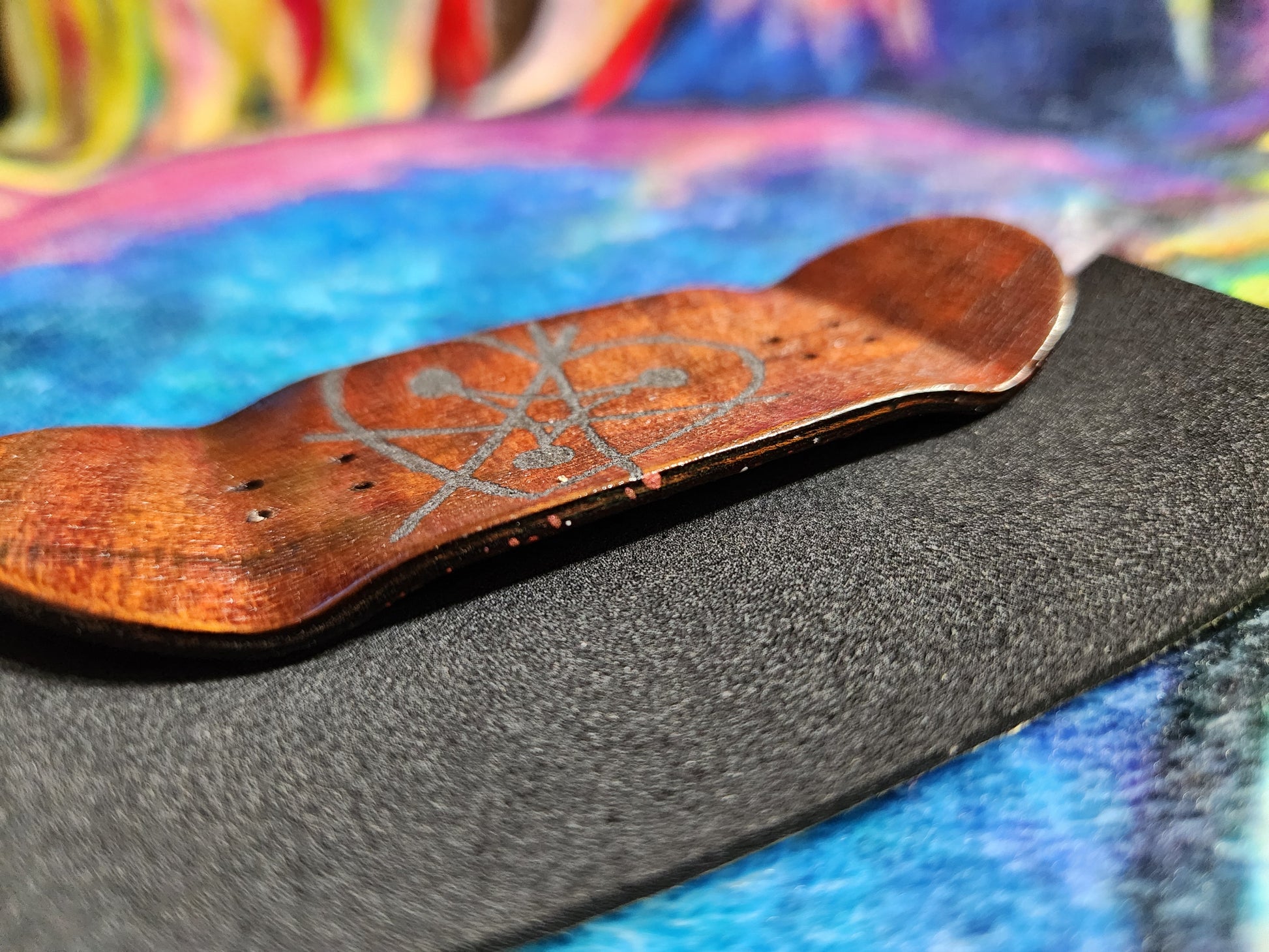 DE STIJL #3 AUBURN | Handmade 34mm Deck