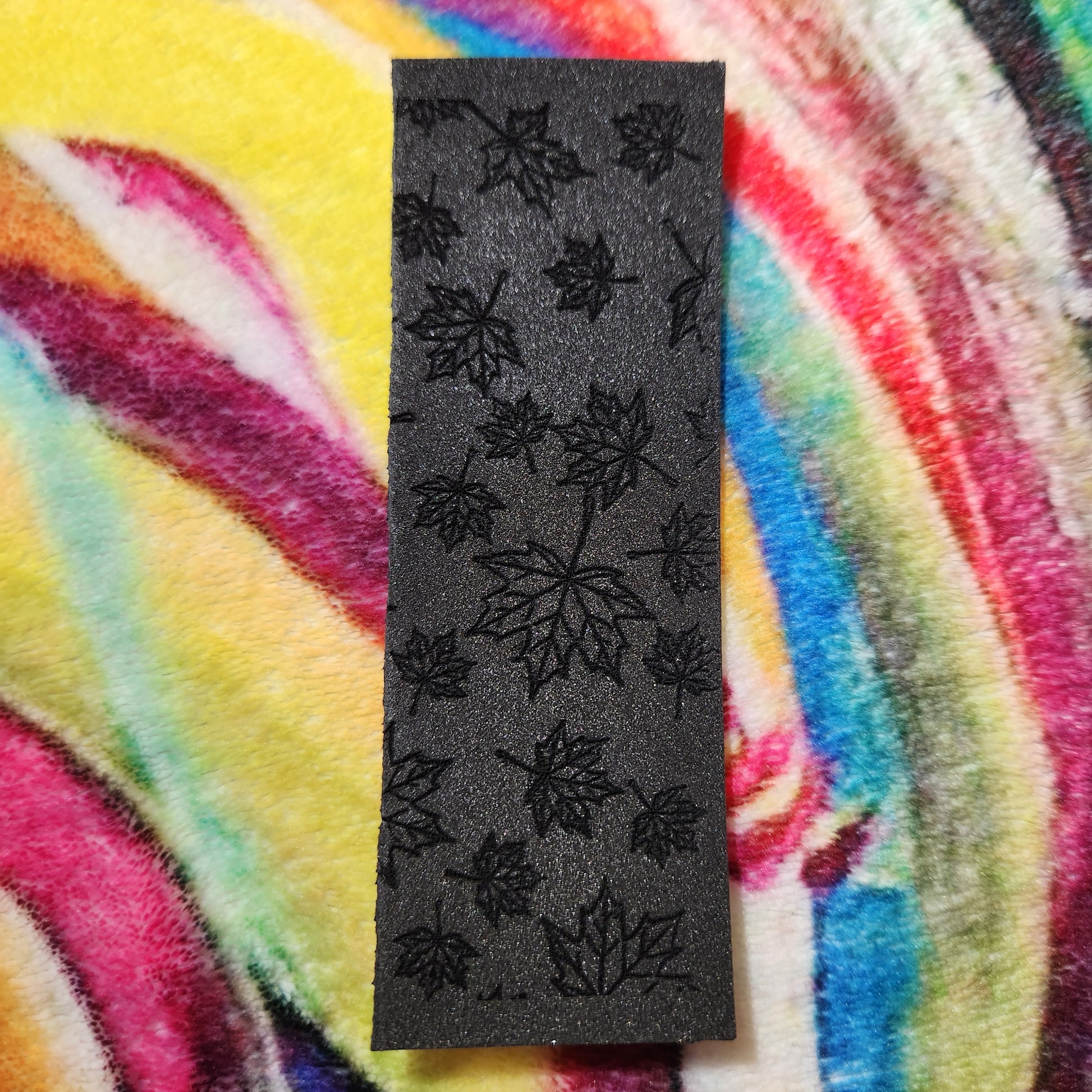 Maple Leaves | 1mm Thick Pro Fingerboard Griptape