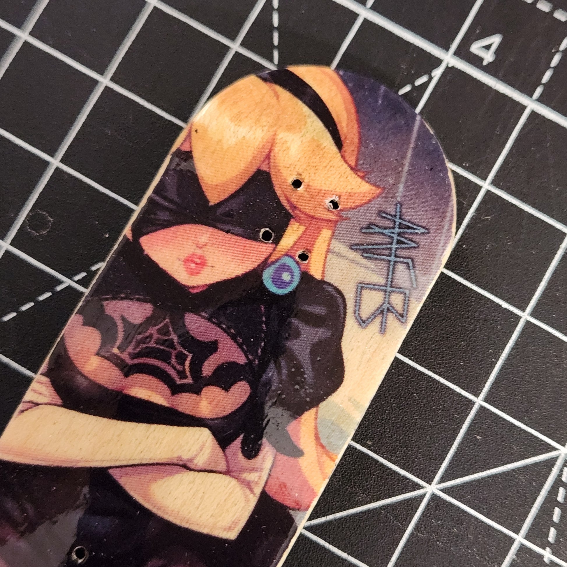 Peachy 2B - 36mm Fingerboard Deck | LOWRIDER - Popsicle
