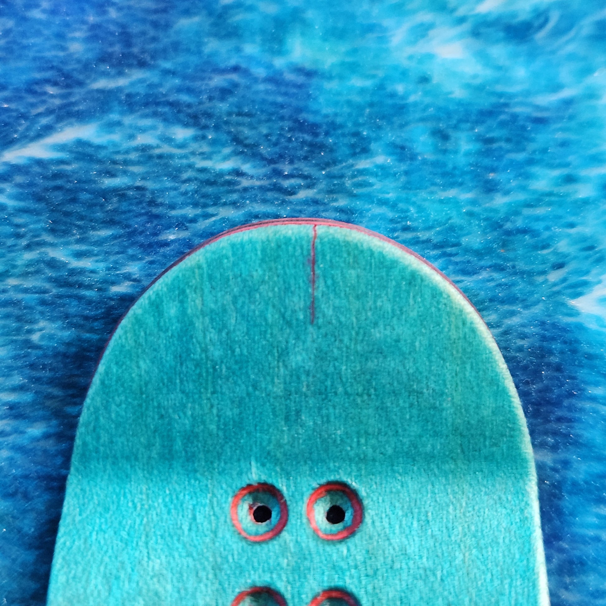 Zelda Handbra - 36mm Fingerboard Blem Deck