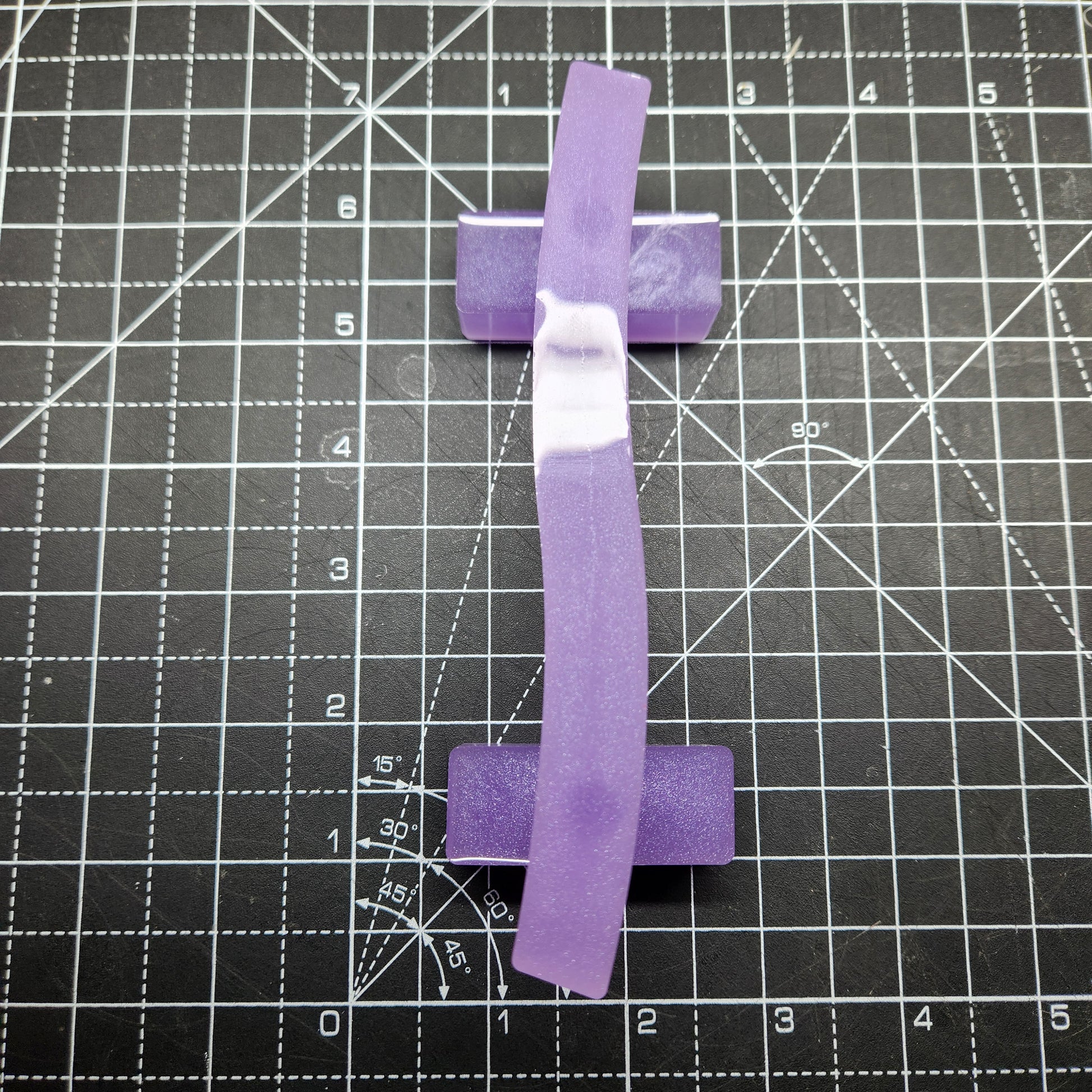 Glow-in-the-Dark Gummy Worm Rail | Lilac Purple