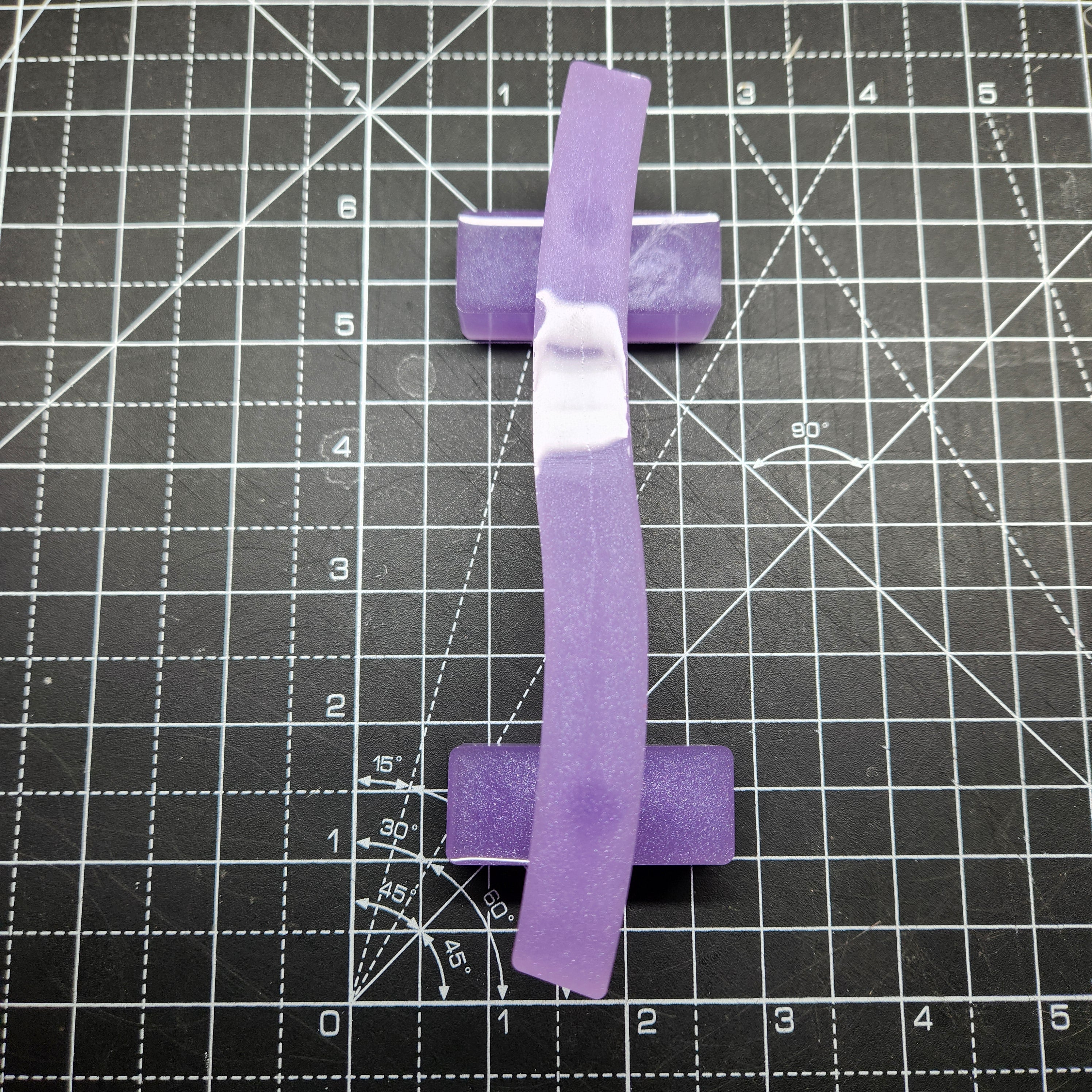 Glow-in-the-Dark Gummy Worm Rail | Lilac Purple