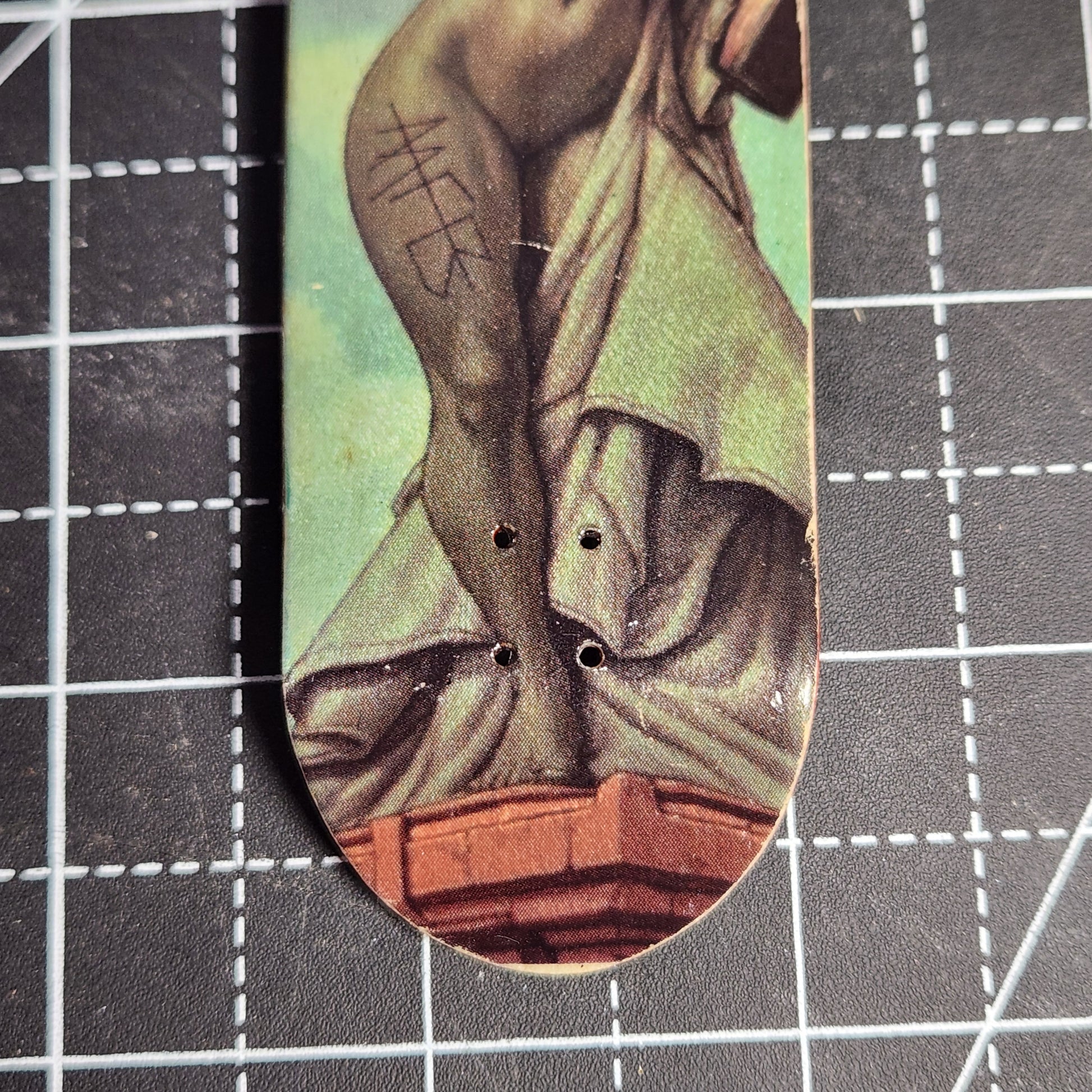 (NSFW) Statue of WAP - 36mm Fingerboard Deck