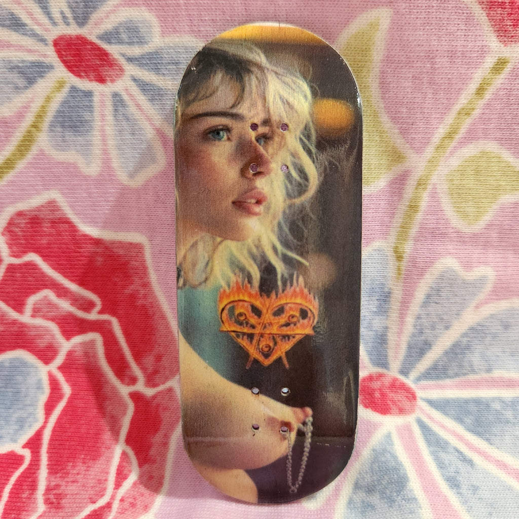 Wanna Play Tug o' War? - 36mm Fingerboard Deck