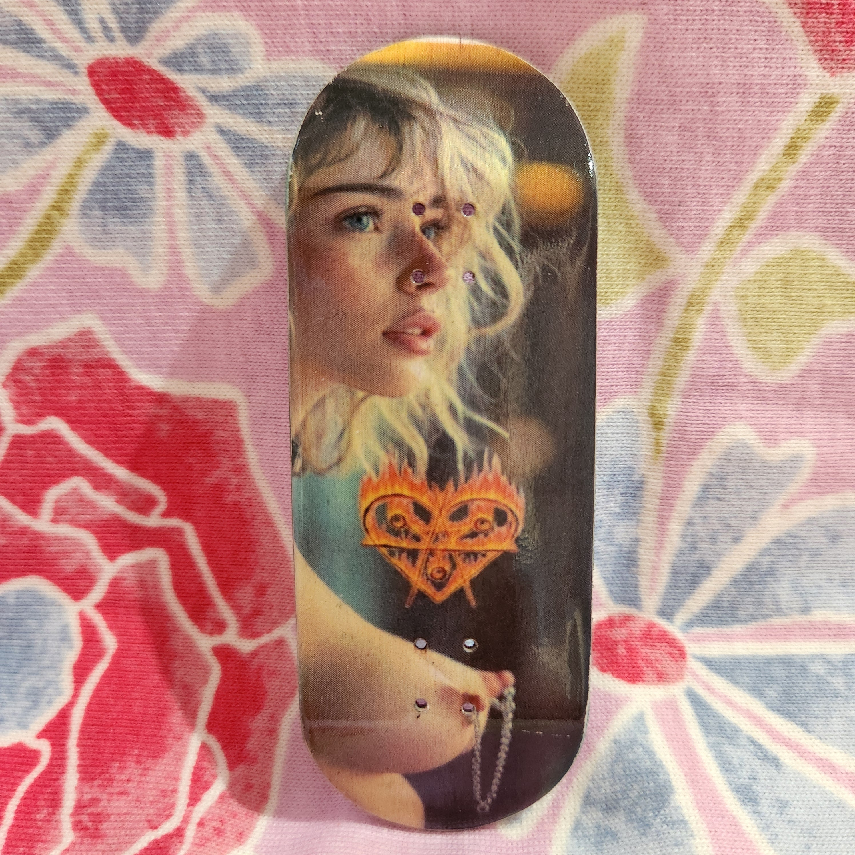 Wanna Play Tug o' War? - 36mm Fingerboard Deck