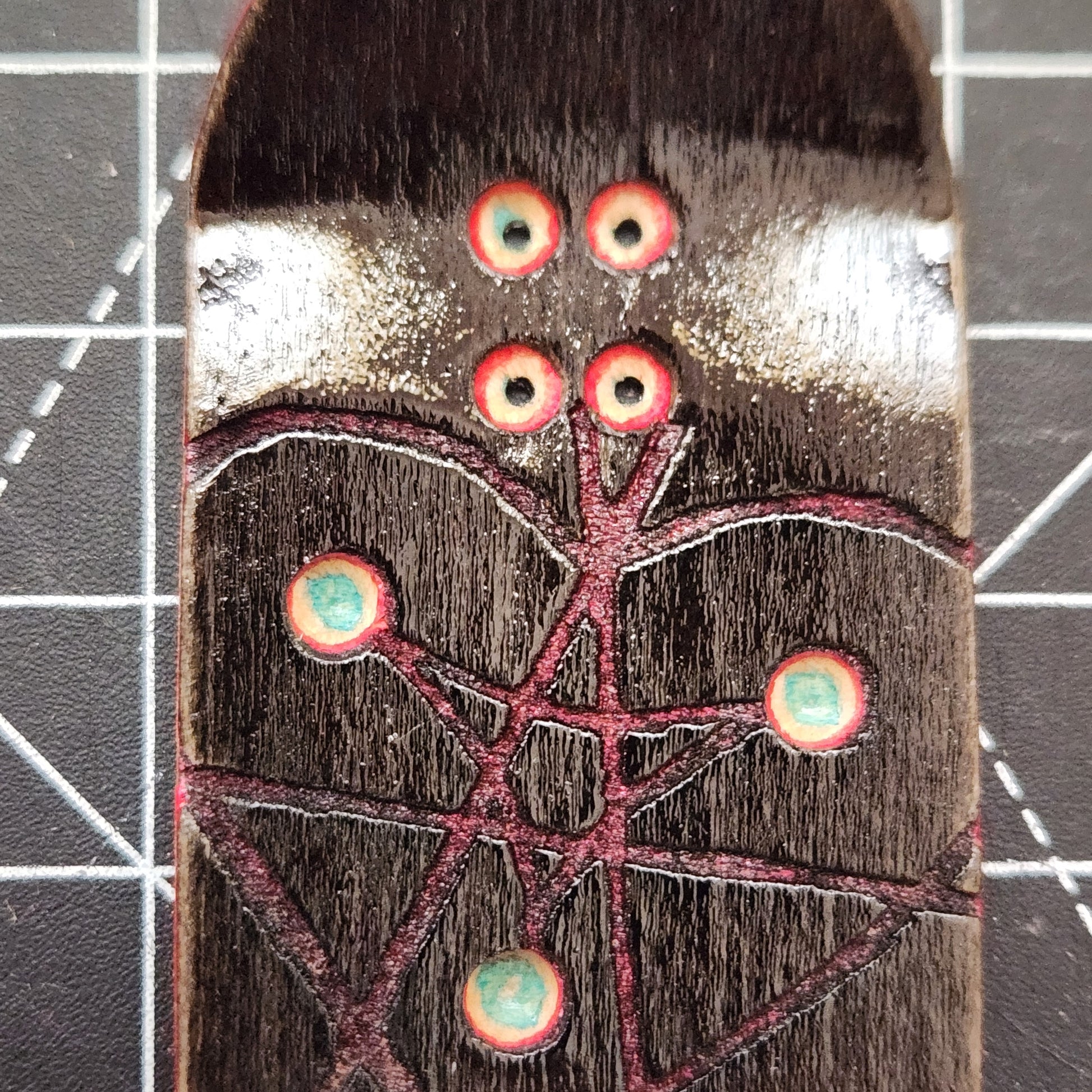 Peachy 2B - 36mm Fingerboard Deck | LOWRIDER - Popsicle