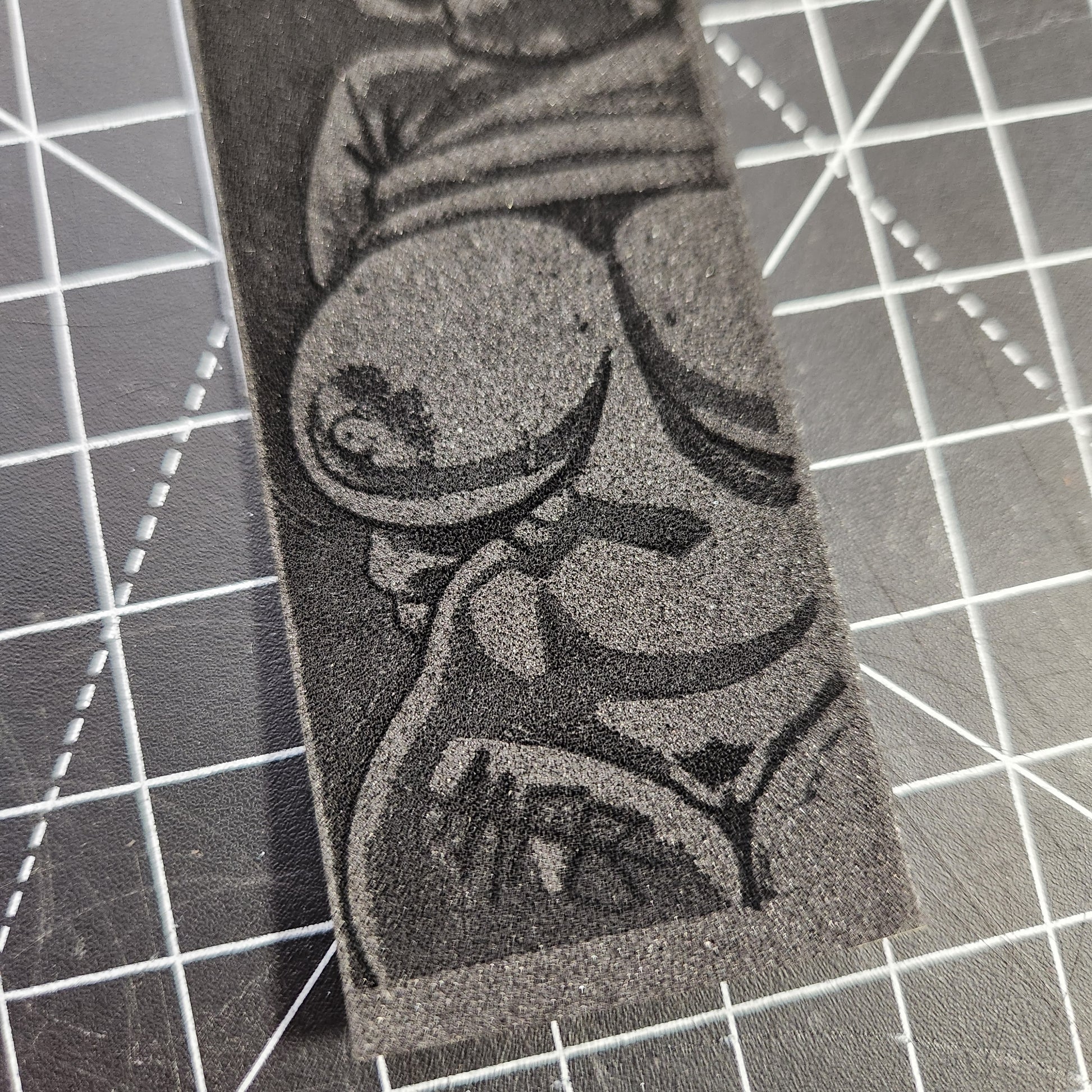 Velma's Big Reveal | 1mm Thick AAFB HD DARKSLIDE Griptape