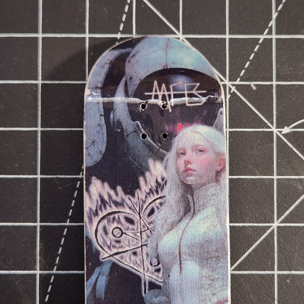 Pale Mech Pilot - 36mm Fingerboard Deck | LOWRIDER - Popsicle