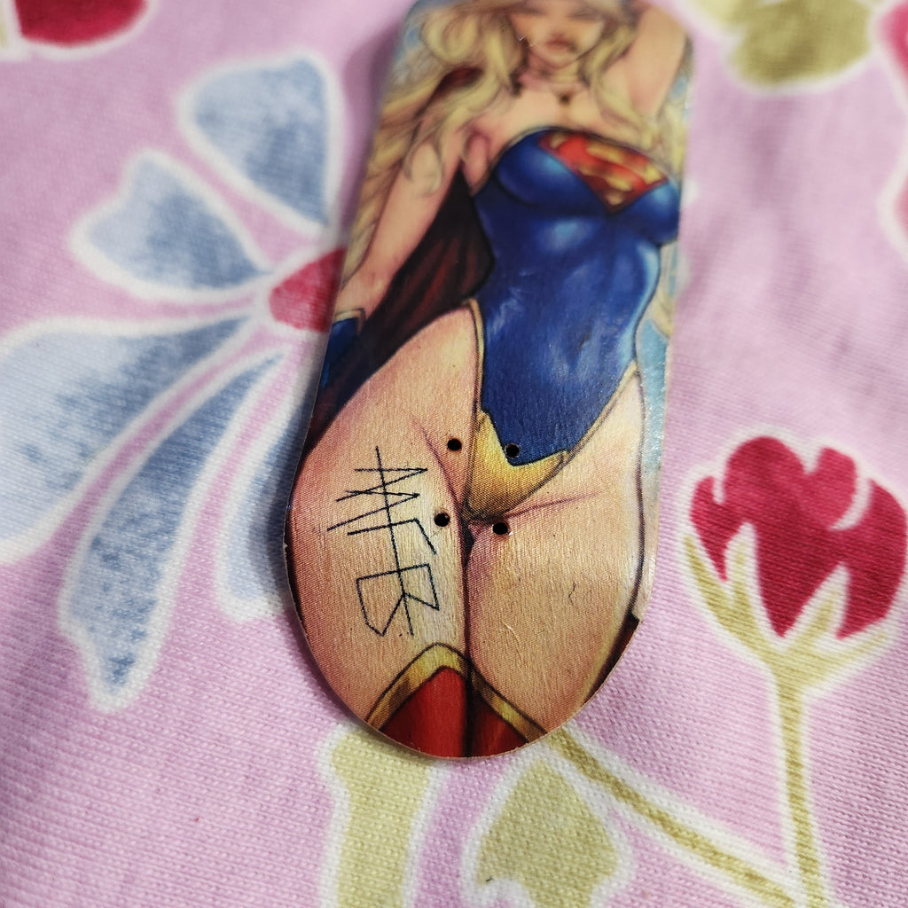 Super Gal - 35mm Fingerboard Blem Deck