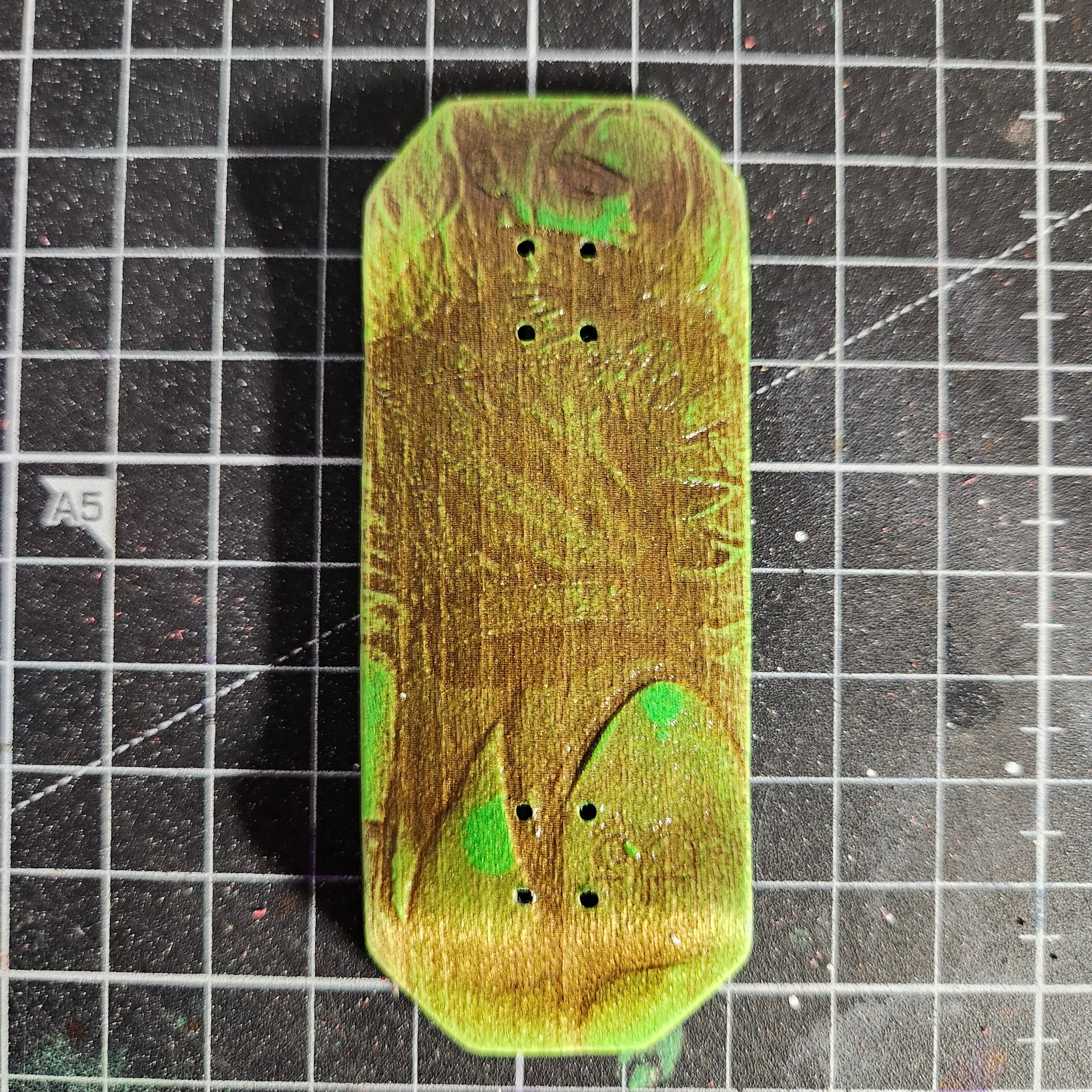 Cyber Goth Back - 36mm Fingerboard Deck