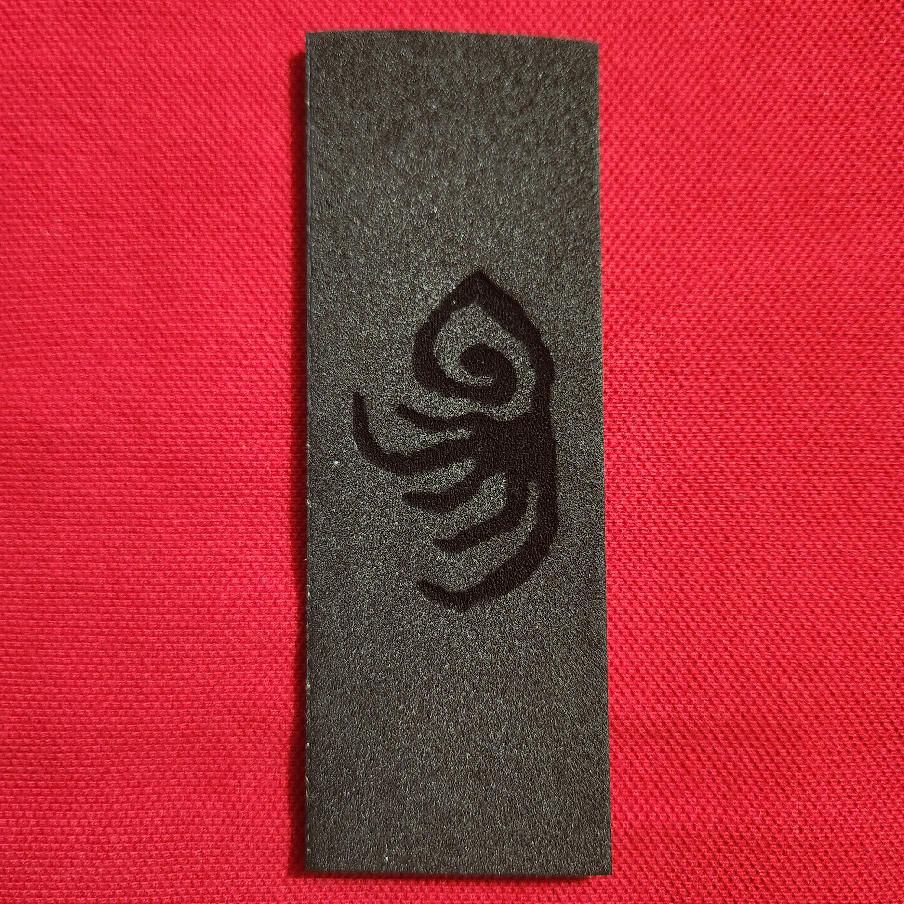 Beast's Embrace Rune | 2mm Thick Pro Fingerboard Griptape