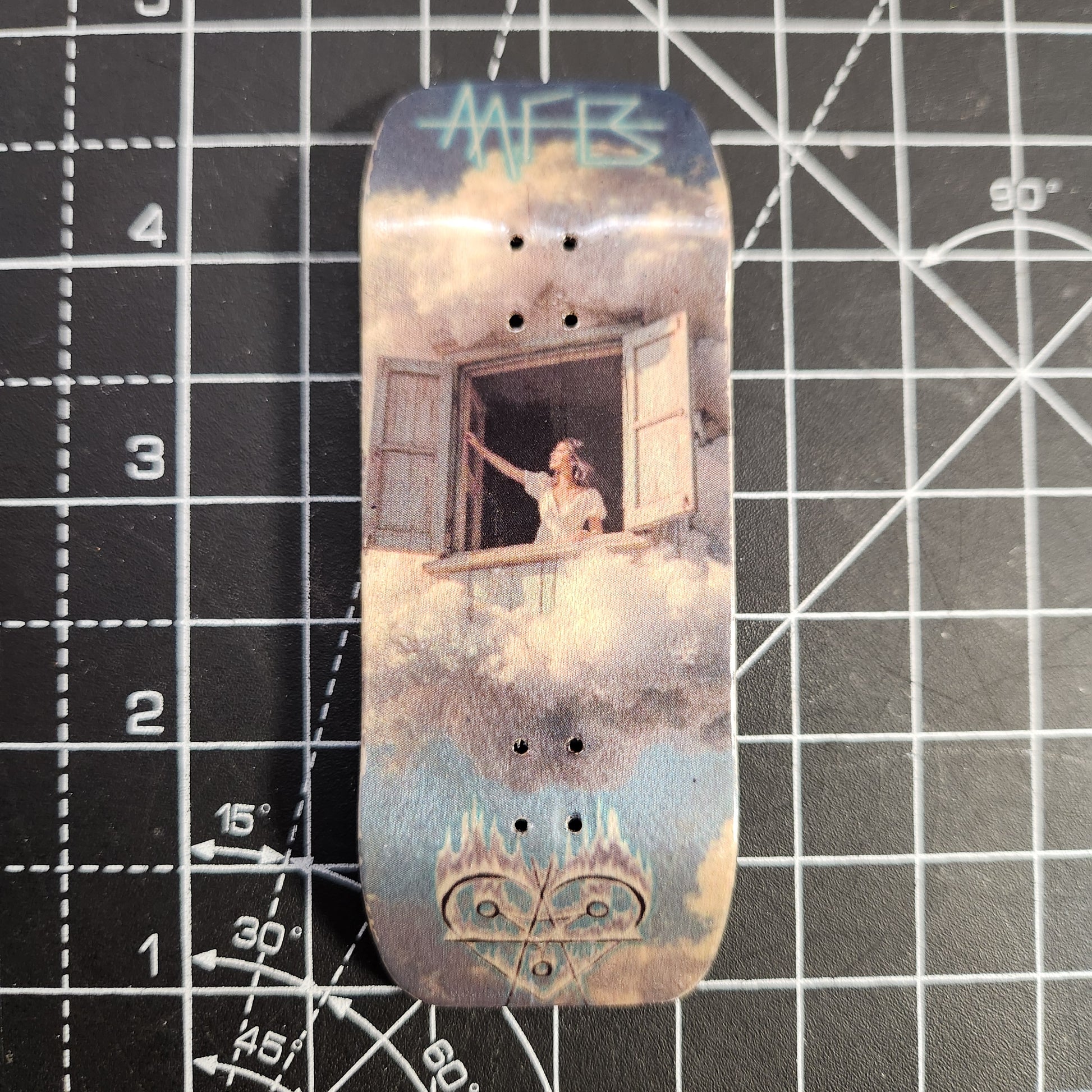 Living In The Clouds - 36mm Fingerboard Deck | TRADITION - The Brick