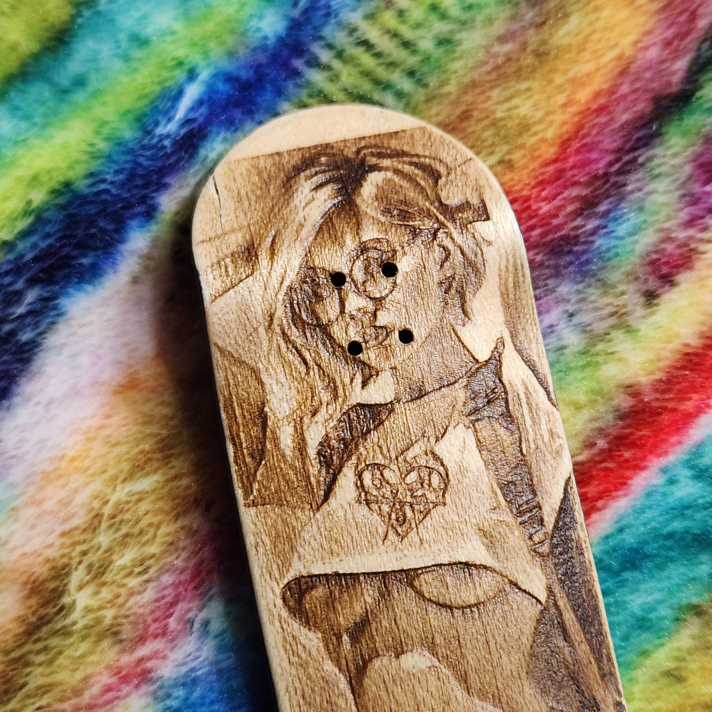 Australian Cleavage - 36mm Fingerboard Blem Deck