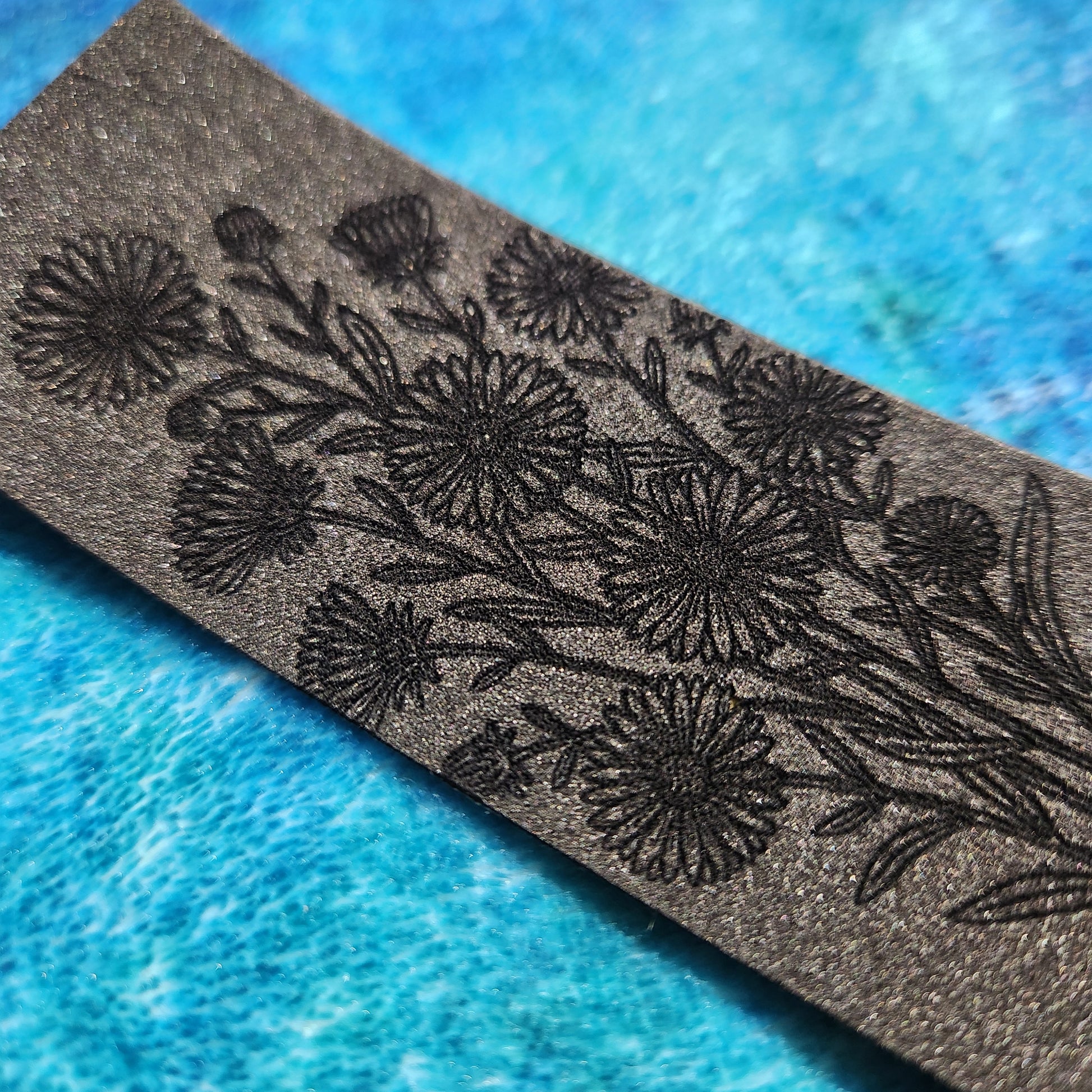 Aster Arrangement | 1mm Thick Pro Fingerboard Griptape