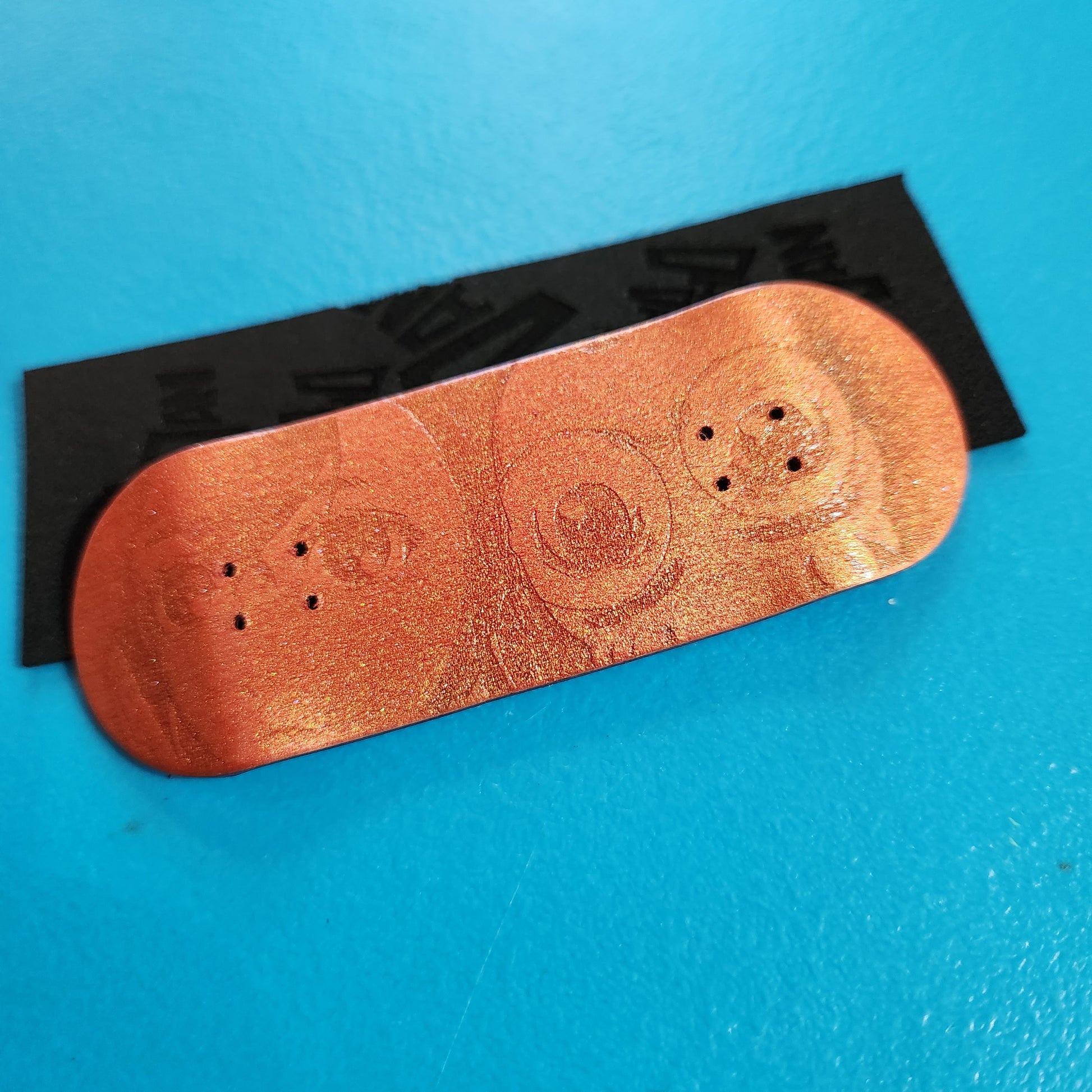 DanDaDan 34mm Pro Fingerboard Deck w/ Custom Grip