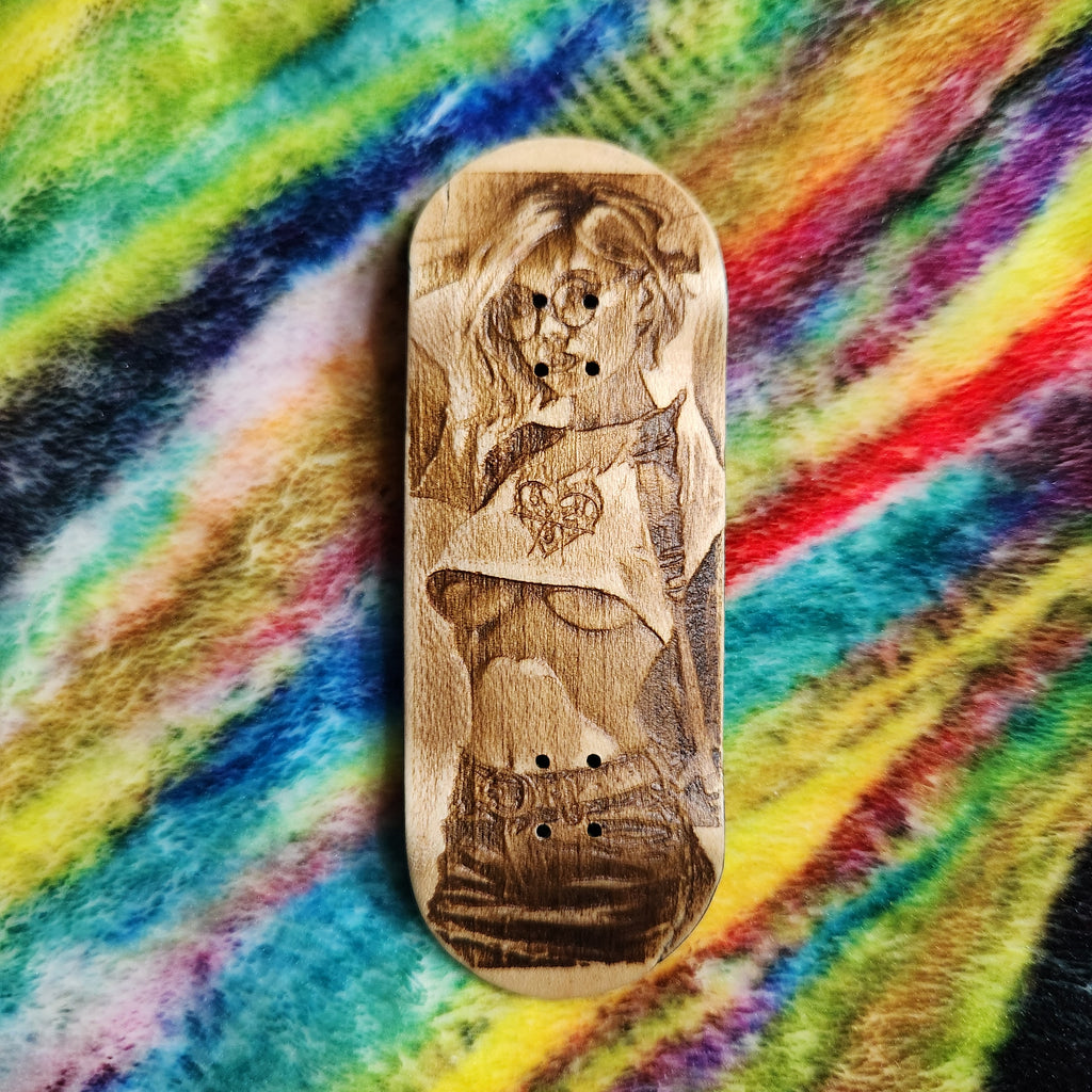 Australian Cleavage - 36mm Fingerboard Blem Deck