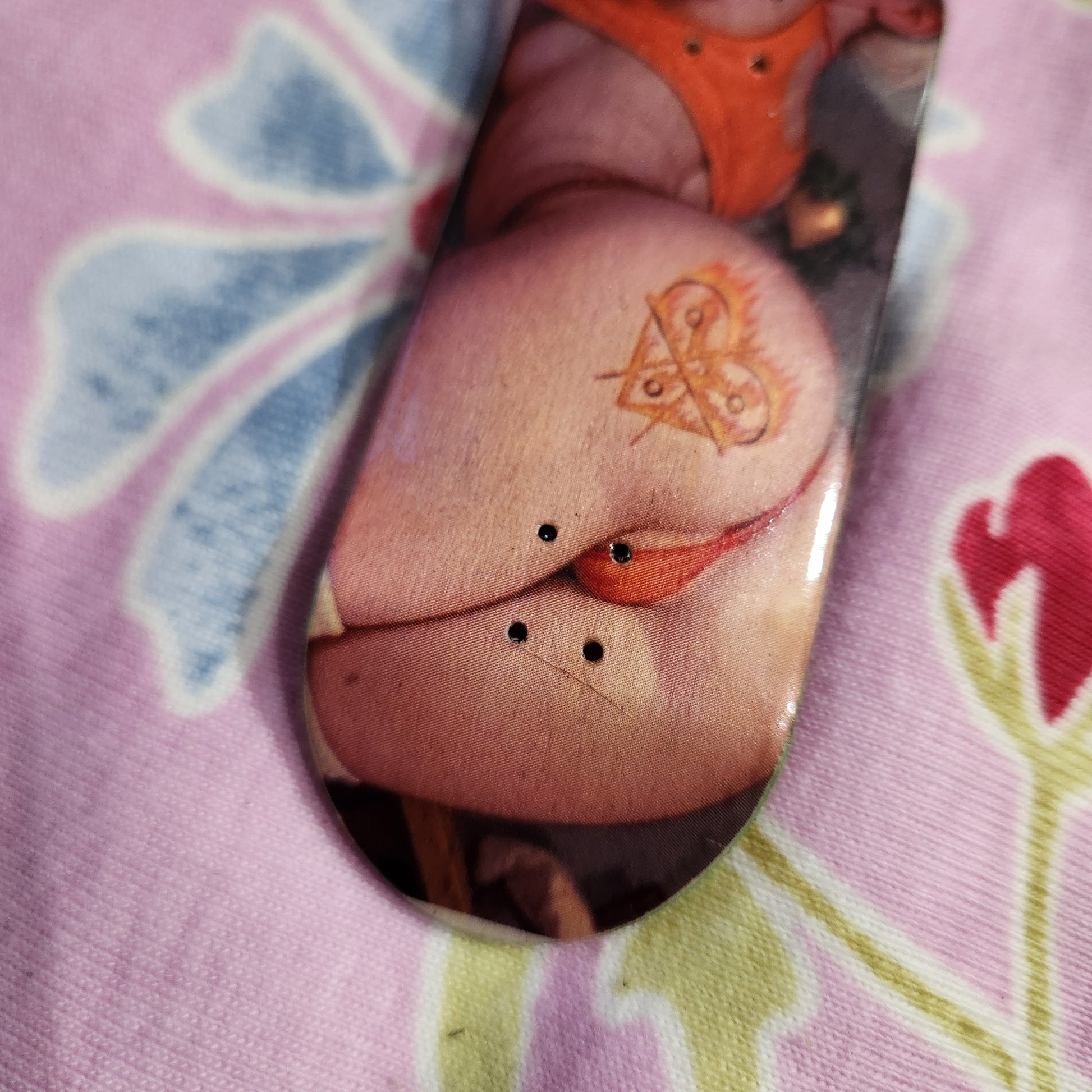 She's A Fan Of Orange - 36mm Fingerboard Deck