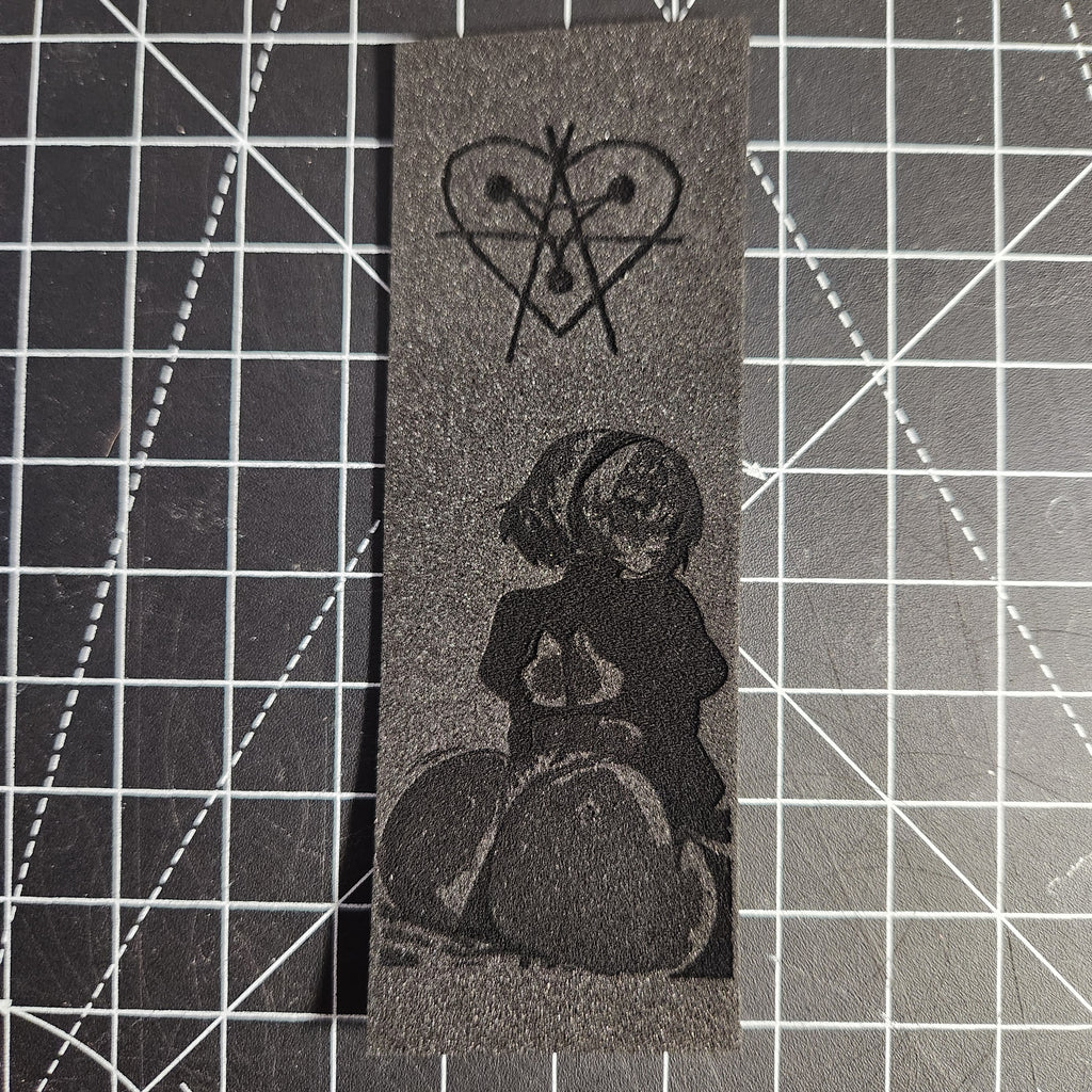 2B At Rest | 1mm Thick AAFB HD DARKSLIDE Griptape