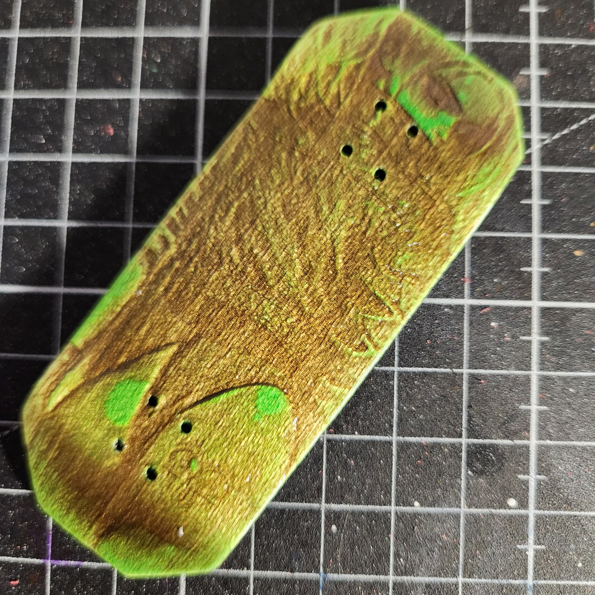 Cyber Goth Back - 36mm Fingerboard Deck