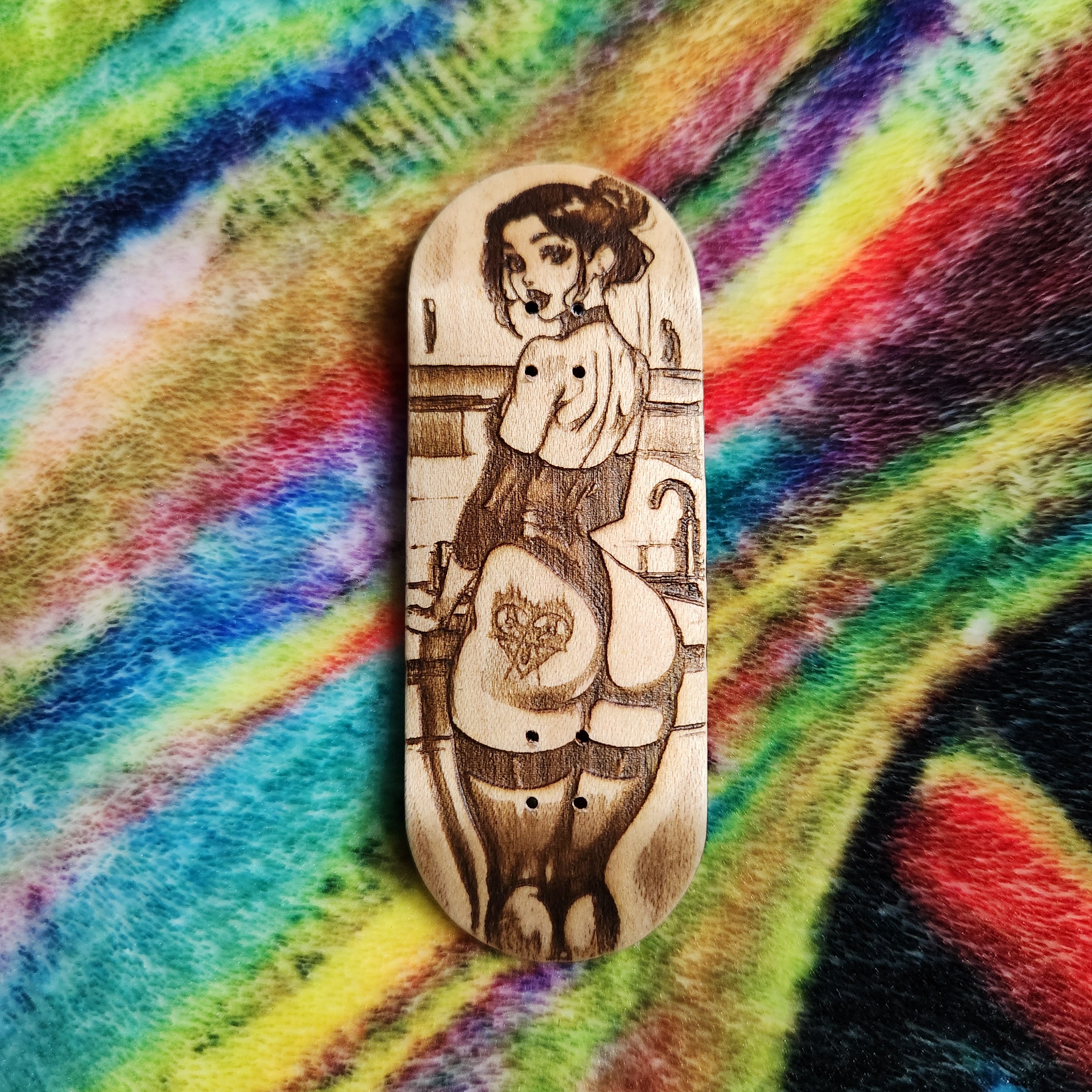 Kitchen Pinup - 36mm Fingerboard Deck