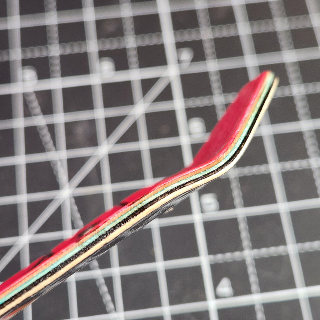 Face The Shadow - 34mm Fingerboard Deck | TRADITION - Popsicle