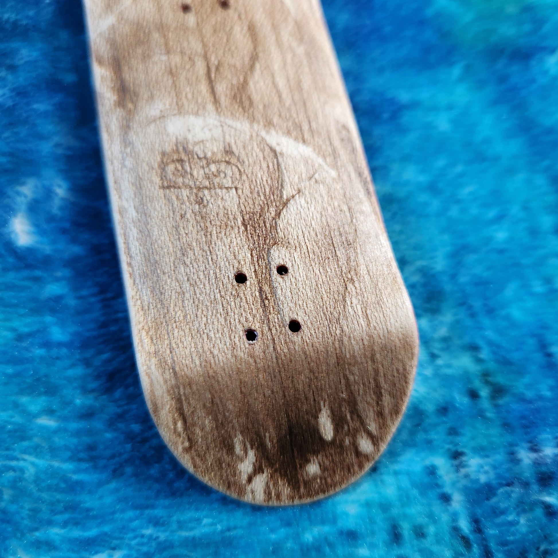 Slime Girl - 36mm Fingerboard Blem Deck