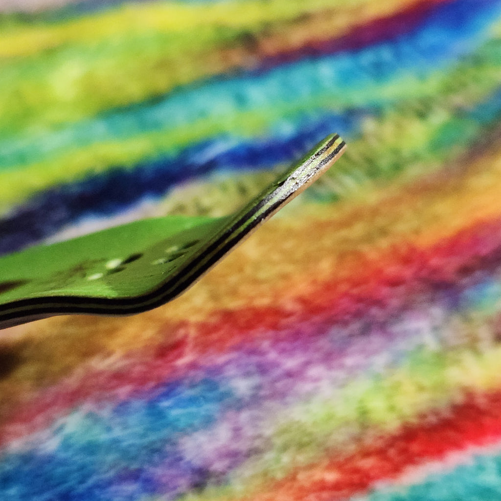 Australian Cleavage - 36mm Fingerboard Blem Deck