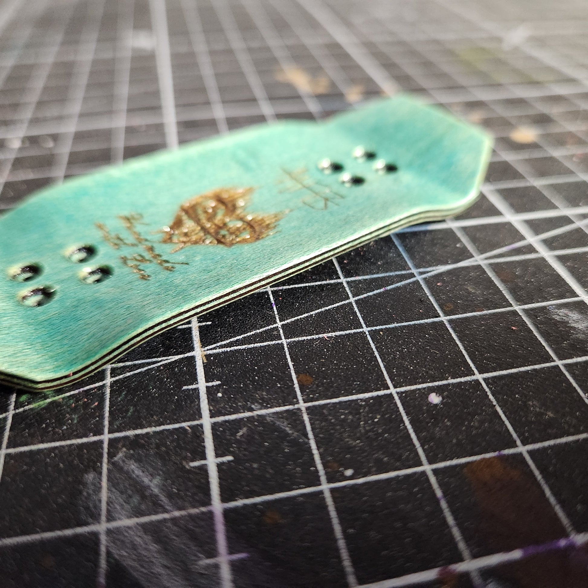 (NSFW) Cyber Goth Front - 36mm Fingerboard Deck