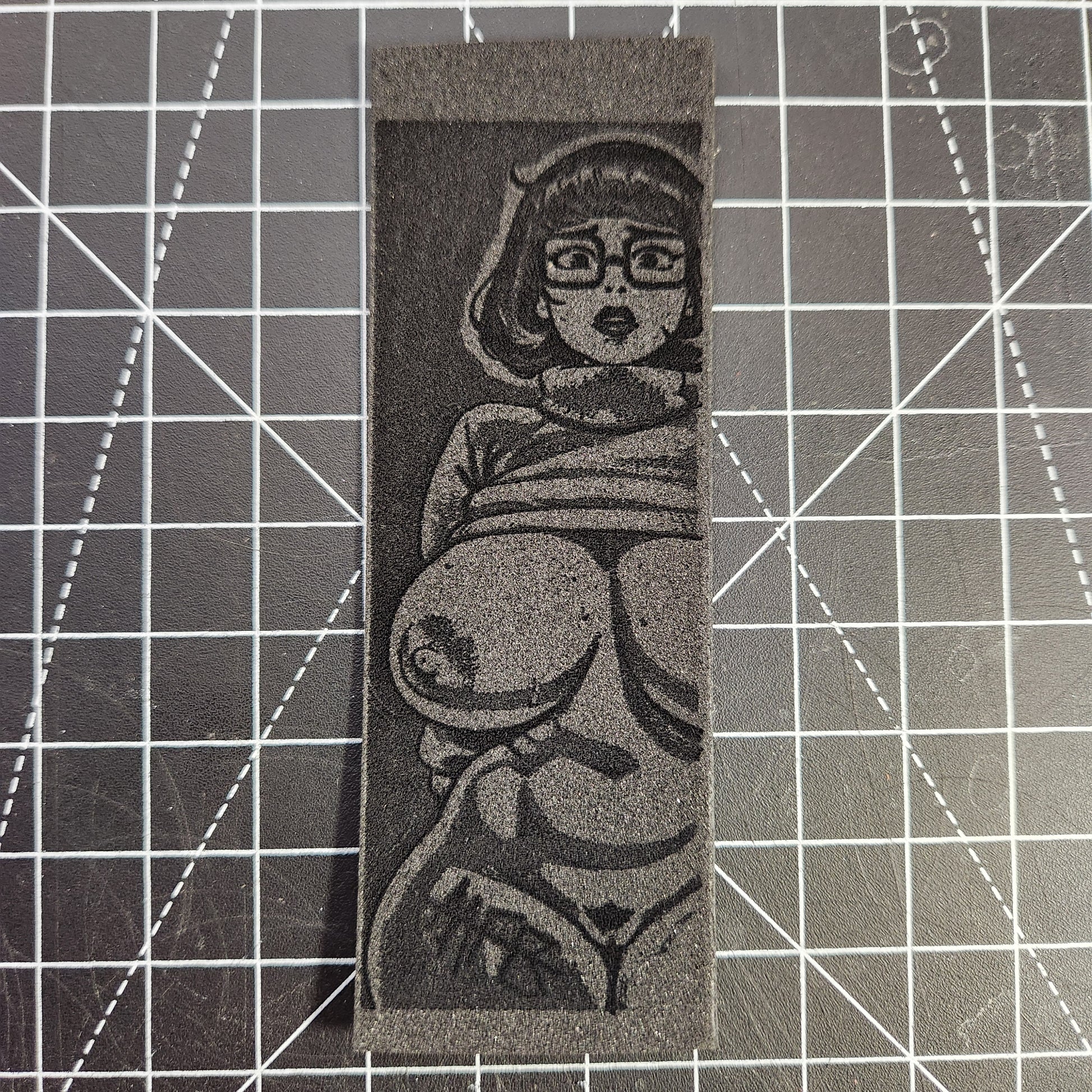 Velma's Big Reveal | 1mm Thick AAFB HD DARKSLIDE Griptape