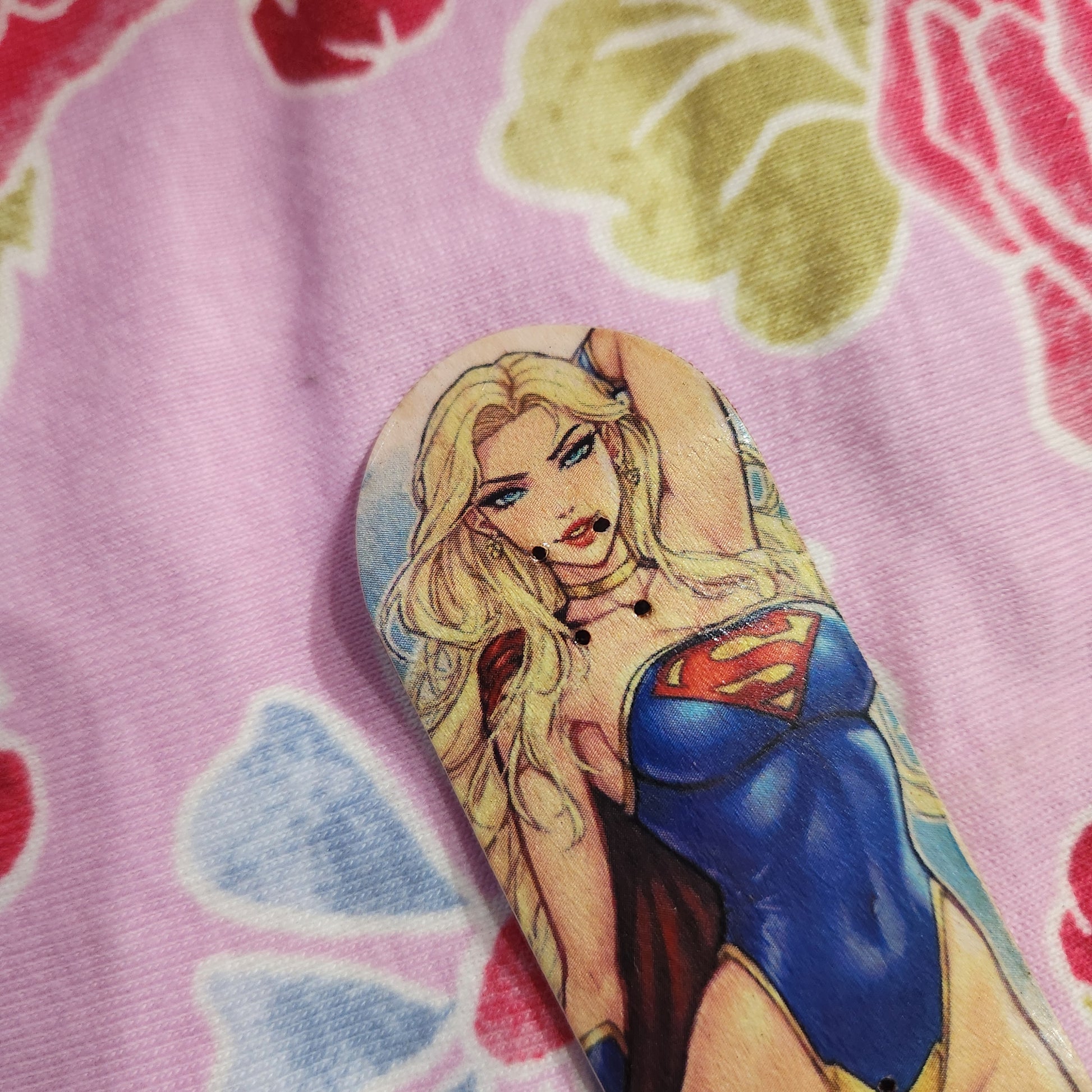 Super Gal - 35mm Fingerboard Blem Deck